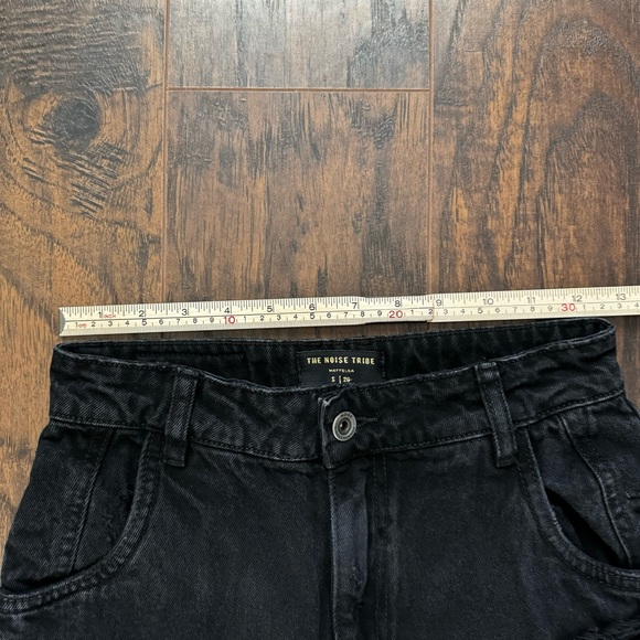 The Noise Tribe Size 26 Black Distressed Wide Leg Cropped Denim - Picture 5 of 9